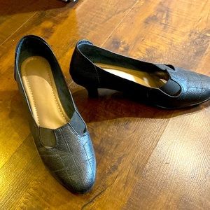 Shoes for formal office wear
